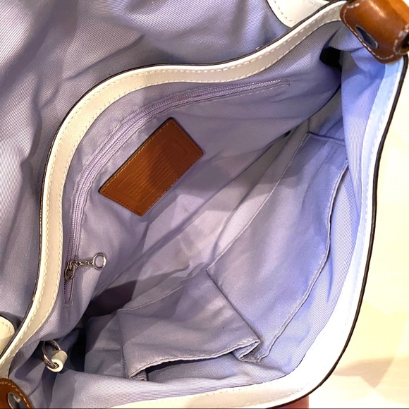 COACH Soho White Genuine Leather Shoulder Bag - Picture 11 of 16